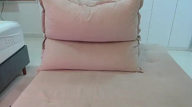 AliceStone19 online show from February 7, 2025, 8:42 pm