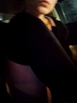 Snapshot of Dark_Obsessions chatting on February 7, 2025, 5:52 am Dark Obsessions online show from February 7, 2025, 5:52 am