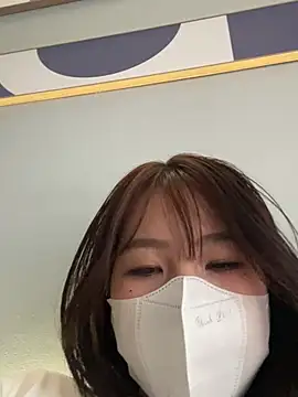 Onee-Chew online show from April 21, 2026, 12:56 am