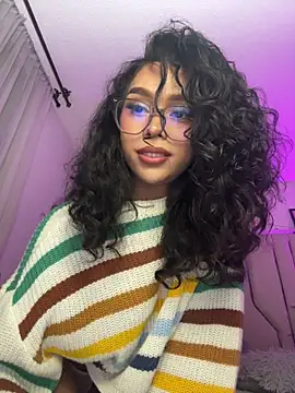 Samantha Bernardo online show from July 14, 2026, 5:01 am