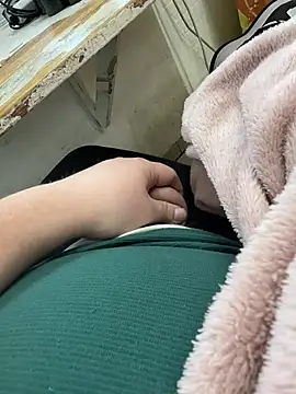 buri232 online show from March 6, 2025, 7:25 am