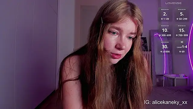 alicekaneky online show from January 8, 2026, 9:39 pm