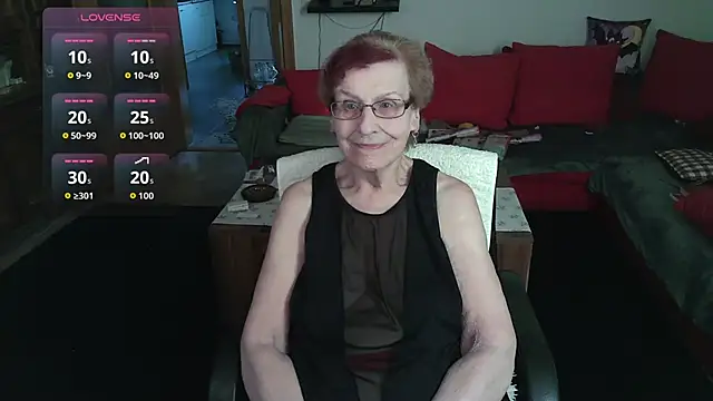 HeisseomaOriginal online show from February 15, 2026, 8:13 am