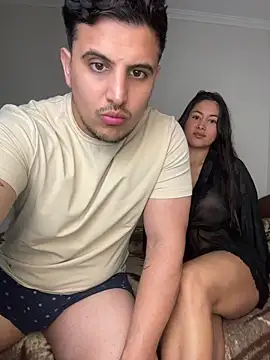 Snapshot of Sexandfire chatting on July 24, 2026, 10:30 pm Sexandfire online show from July 24, 2026, 10:30 pm