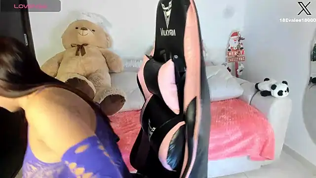 eval lee18 online show from December 20, 2024, 3:36 am