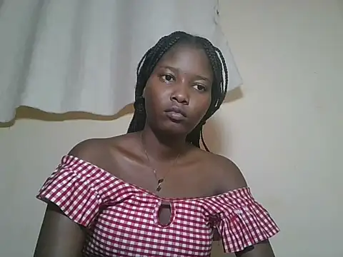 Snapshot of sexyjanett chatting on October 14, 2025, 8:15 am sexyjanett online show from October 14, 2025, 8:15 am