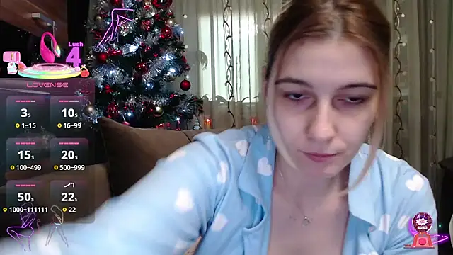 Snapshot of lovingfeetheels chatting on December 22, 2025, 7:38 am lovingfeetheels online show from December 22, 2025, 7:38 am