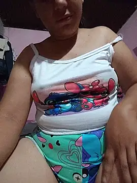 Snapshot of ValeriaSantos- chatting on August 4, 2026, 10:18 am ValeriaSantos- online show from August 4, 2026, 10:18 am