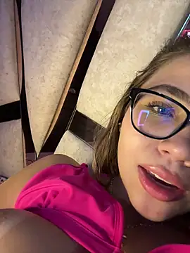 NatashaCruz- online show from April 11, 2026, 1:32 am