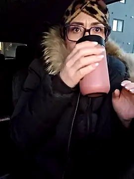 Ellie-L-Elizabeth online show from March 1, 2026, 10:56 pm