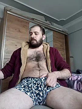 NiiiRvaNaa online show from October 17, 2025, 4:59 am