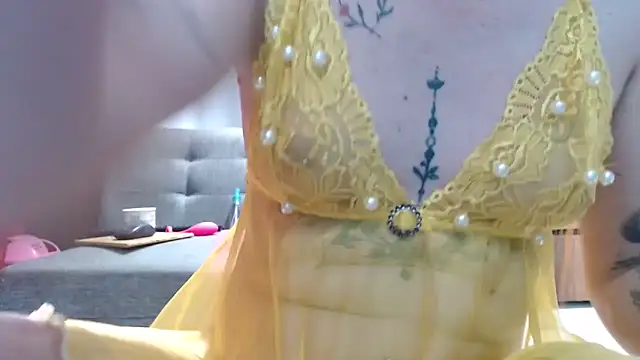 sabrinagee321930 online show from January 15, 2026, 11:48 am