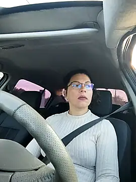 SquirtyMellissaLabia online show from October 23, 2025, 6:13 am