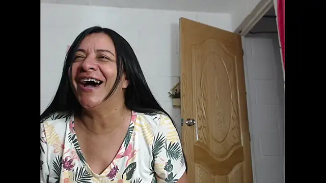 Dulce Anita online show from June 29, 2026, 9:48 pm