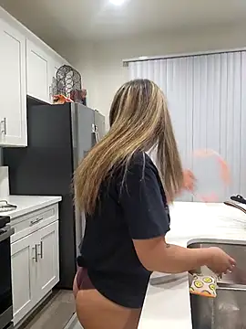 AriannaPena online show from March 10, 2025, 8:48 am