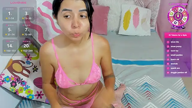 amy petite online show from October 16, 2025, 4:08 pm