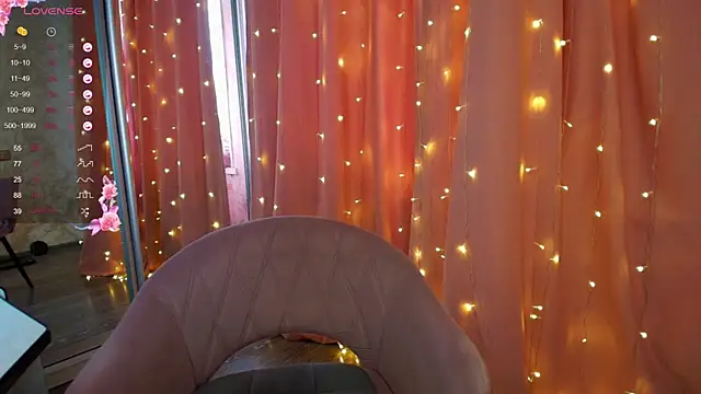 Mia Bows online show from July 19, 2026, 3:10 am