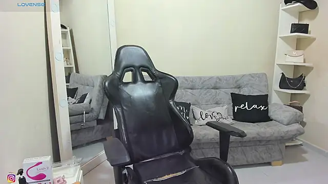 candy alicee online show from July 10, 2026, 1:58 pm