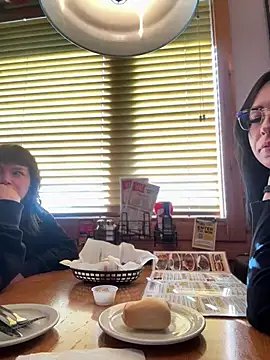 annablisss online show from March 17, 2025, 8:51 pm