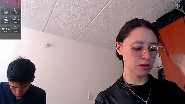 Snapshot of Juls_winter_ chatting on January 19, 2025, 6:21 pm Juls winter online show from January 19, 2025, 6:21 pm
