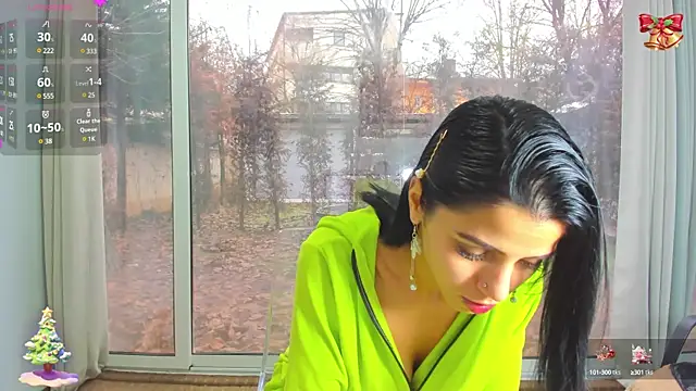 Sarabecker online show from December 22, 2024, 10:06 am