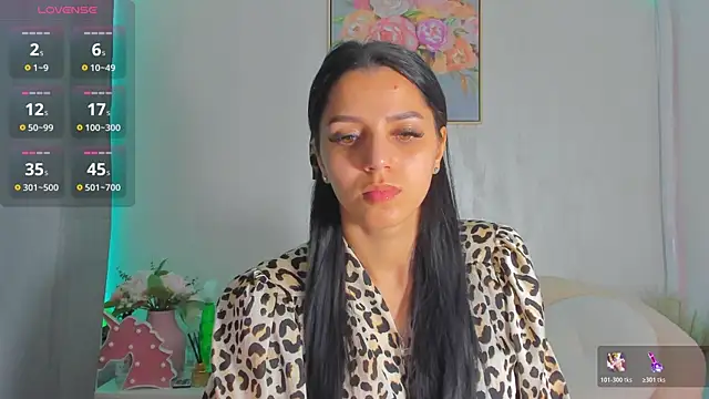 Sarabecker online show from June 3, 2026, 8:39 am
