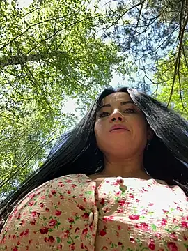 CrazzyChicks online show from June 1, 2026, 6:48 am