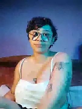 Lilmuh  online show from December 8, 2024, 12:51 am