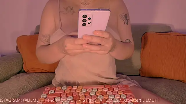 Lilmuh  online show from March 4, 2026, 12:16 am