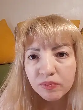 stefanyharper16 online show from December 15, 2025, 4:06 am