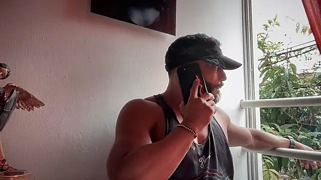 Snapshot of romeolovedark chatting on September 18, 2025, 3:58 pm romeolovedark online show from September 18, 2025, 3:58 pm