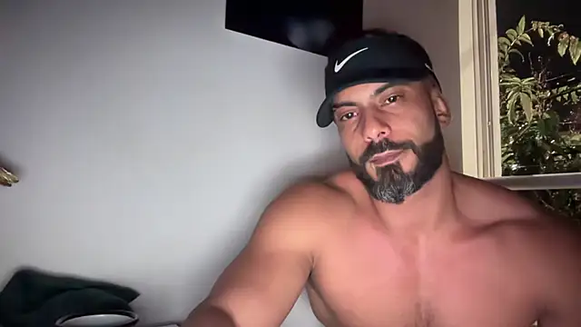 Snapshot of romeolovedark chatting on October 16, 2025, 4:46 am romeolovedark online show from October 16, 2025, 4:46 am