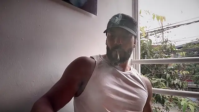 Snapshot of romeolovedark chatting on October 18, 2025, 7:58 pm romeolovedark online show from October 18, 2025, 7:58 pm