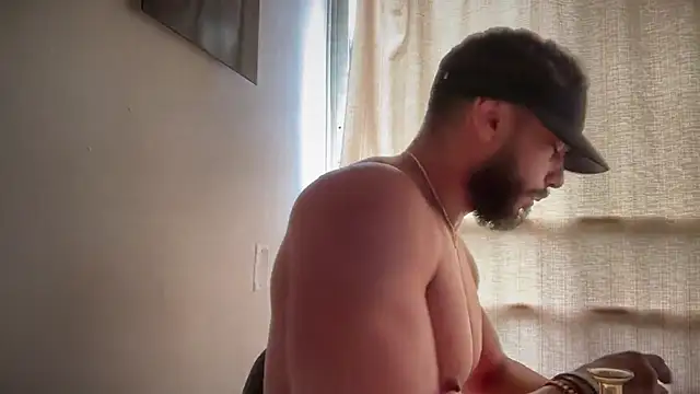 romeolovedark online show from March 1, 2026, 5:26 pm