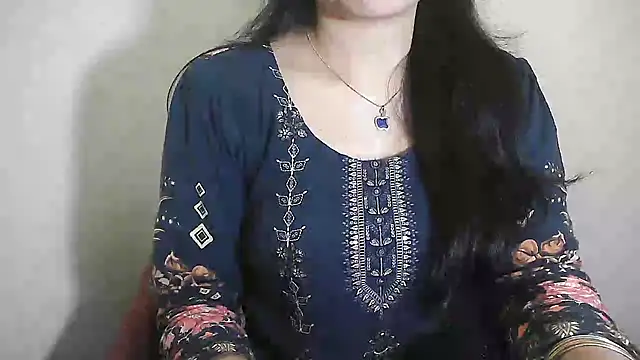 Chanchal--Navya online show from December 25, 2024, 1:19 pm