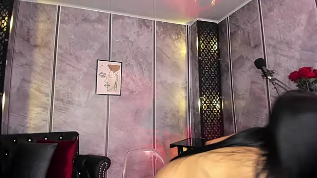 Snapshot of Amaraa_Lewis chatting on February 13, 2025, 12:11 pm Amaraa Lewis online show from February 13, 2025, 12:11 pm