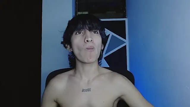 littlextreme online show from February 26, 2026, 12:53 am