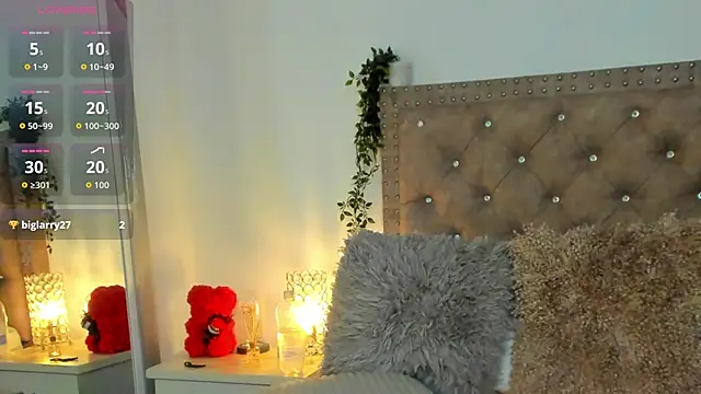 Lissa gray online show from October 15, 2025, 12:33 am