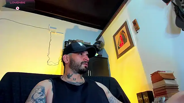 CamiloGray  online show from February 11, 2025, 1:20 pm