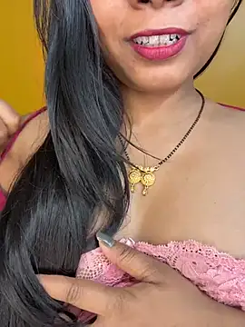 wow-wow-sexy online show from February 15, 2026, 6:15 pm