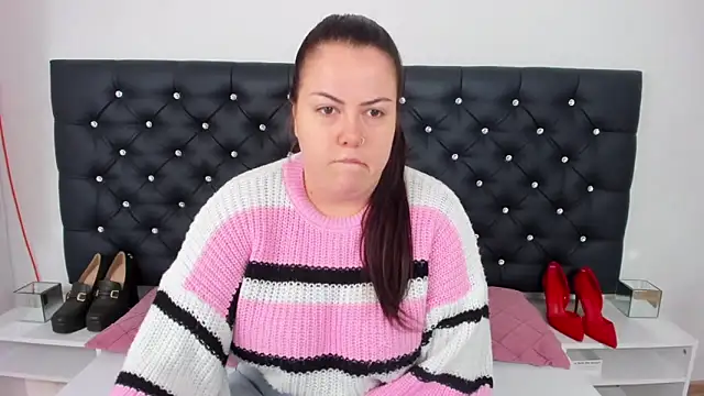 EvaLick online show from December 5, 2024, 5:37 am