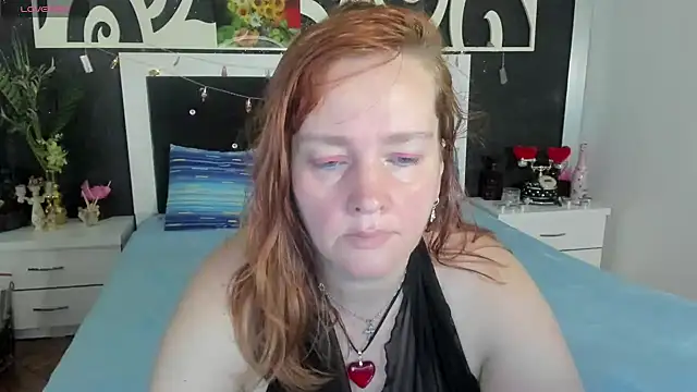 Snapshot of SinFulTitsDD chatting on December 28, 2024, 3:15 am SinFulTitsDD online show from December 28, 2024, 3:15 am