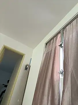 Snapshot of waakenda chatting on July 11, 2026, 3:59 pm waakenda online show from July 11, 2026, 3:59 pm