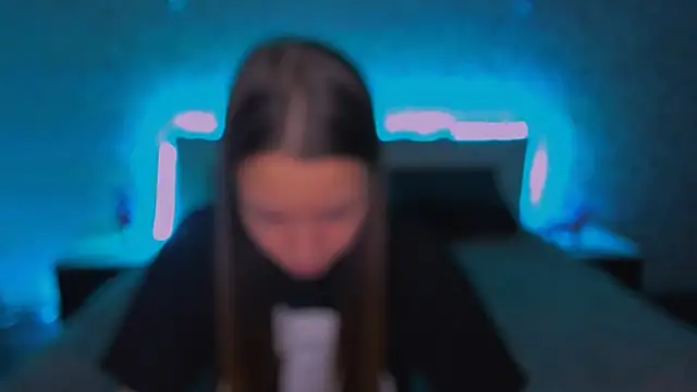 AlexaBarkley online show from December 4, 2024, 3:15 am