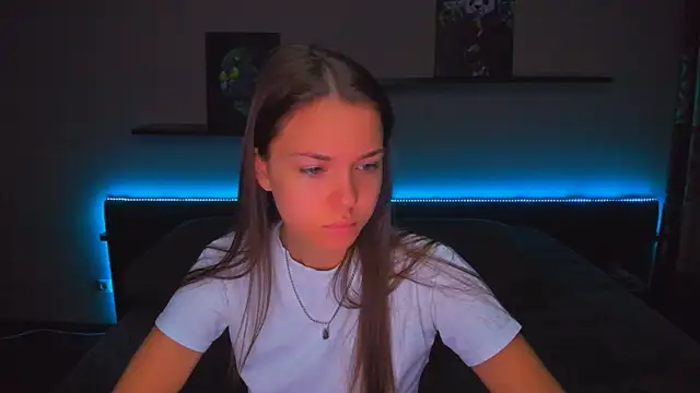 AlexaBarkley online show from October 24, 2025, 12:19 am