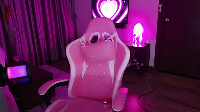 AsianQueens online show from March 2, 2026, 12:01 pm