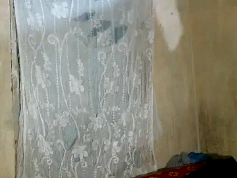 cute-shamza online show from March 12, 2026, 4:46 pm