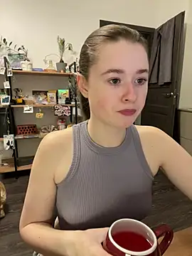 sweetest pie online show from December 13, 2024, 8:47 pm