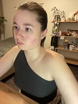 sweetest pie online show from March 6, 2025, 8:27 pm