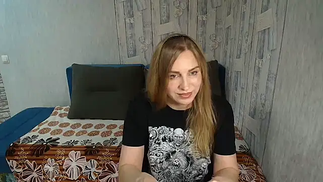 Pilly green  online show from October 30, 2025, 7:32 am